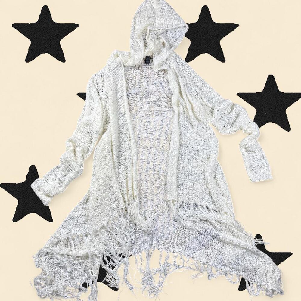 ★ White boho fringe cardigan ★